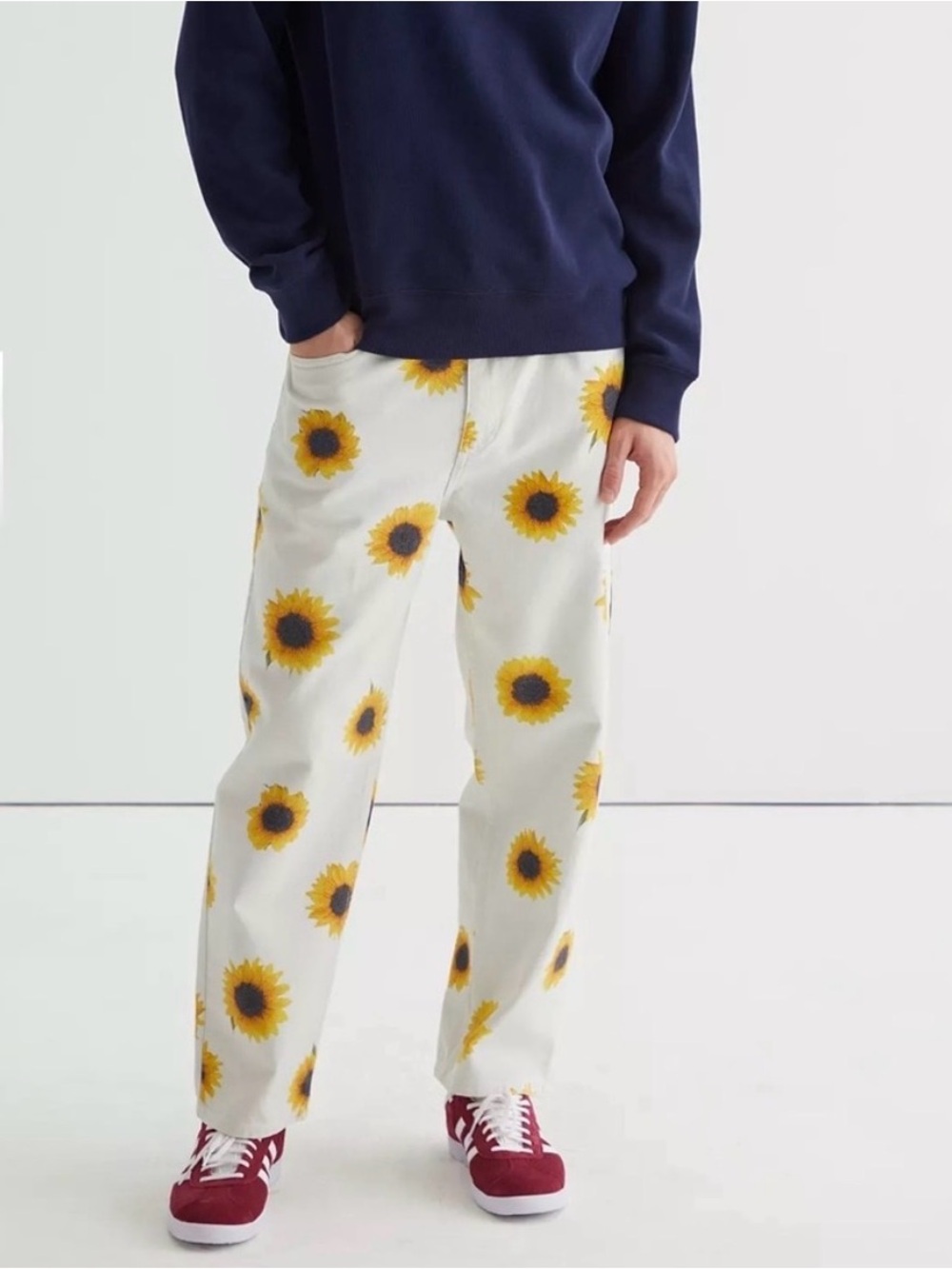 Urban Outfitters BDG Bow Fit Sunflower Jeans ~ Unisex